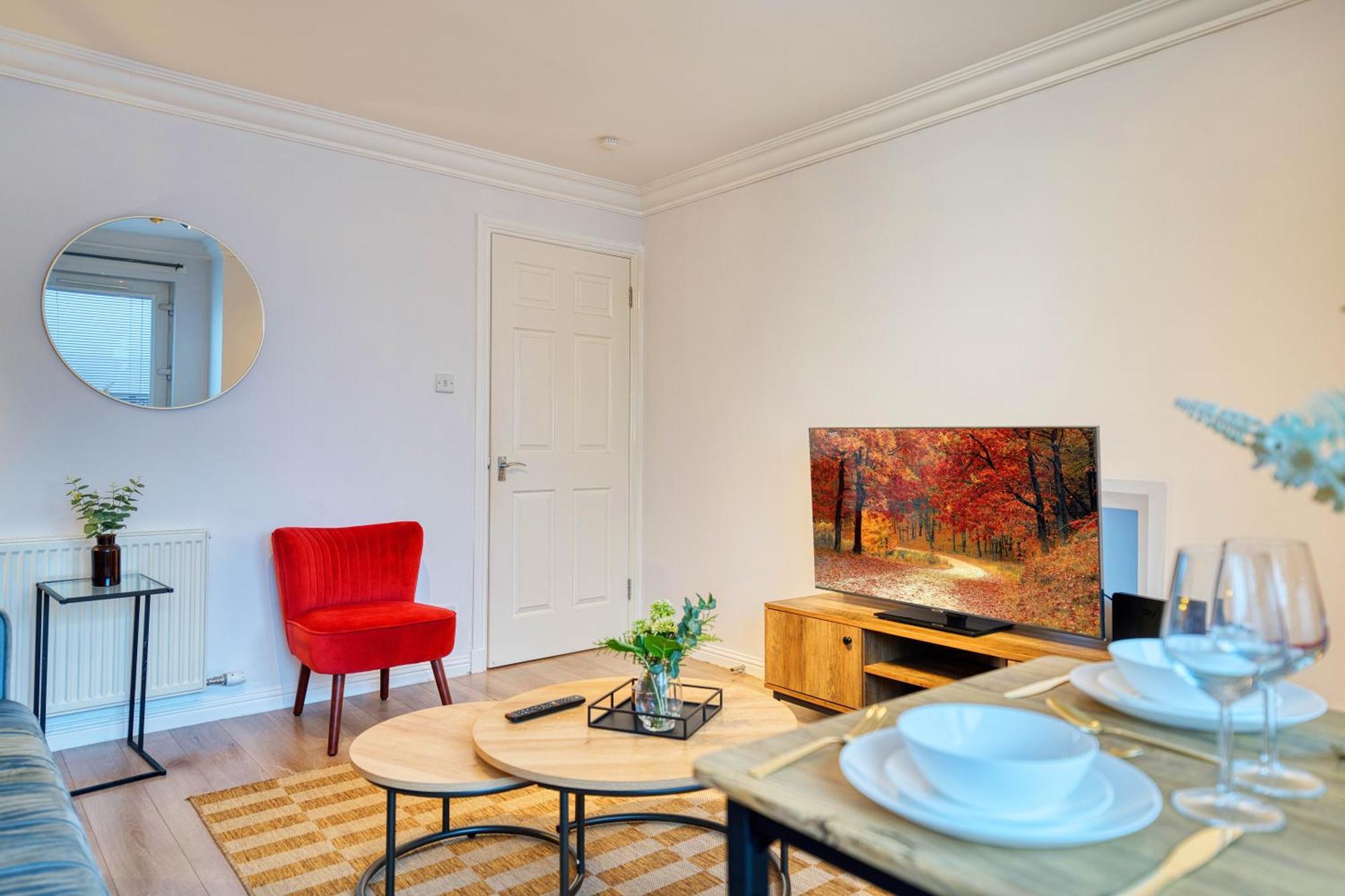 Modern 2 Bed Flat With Free Parking Apartment Glasgow Bagian luar foto